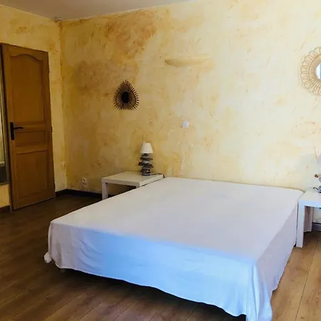 Maison La Source Apartment