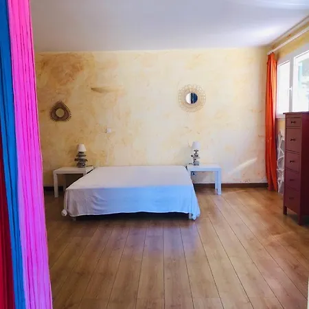 Maison La Source Apartment